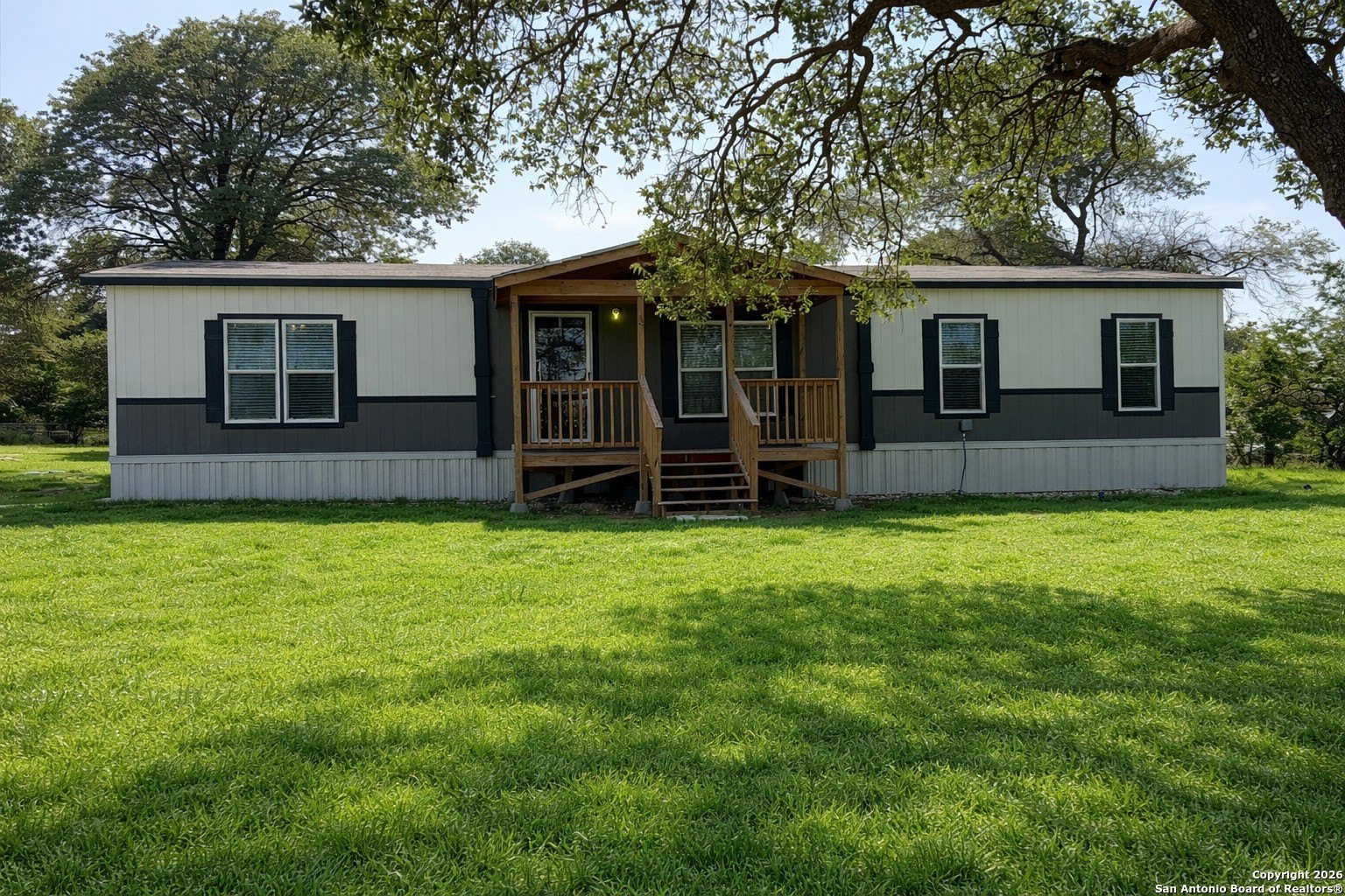 336 County Rd 6846, Lytle, TX 78052, 3 Bedrooms Bedrooms, ,2 BathroomsBathrooms,Residential,For Sale,336 County Rd 6846,0,1934867