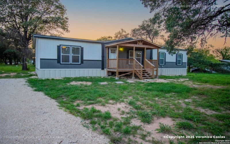 336 County Rd 6846, Lytle, TX 78052, 3 Bedrooms Bedrooms, ,2 BathroomsBathrooms,Residential,For Sale,336 County Rd 6846,0,1934867