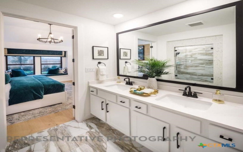 1715 Seekat Drive, New Braunfels, TX 78132, 4 Bedrooms Bedrooms, ,3 BathroomsBathrooms,Residential,For Sale,1715 Seekat Drive,0,602248