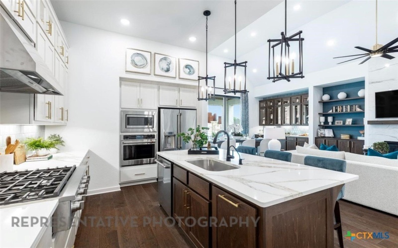 1921 Pining Street, New Braunfels, TX 78132, 4 Bedrooms Bedrooms, ,5 BathroomsBathrooms,Residential,For Sale,1921 Pining Street,0,602249