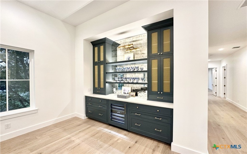 508 Lake Street, Kingsland, TX 78639, 5 Bedrooms Bedrooms, ,5 BathroomsBathrooms,Residential,For Sale,508 Lake Street,0,602345