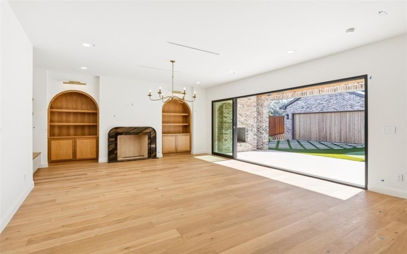 6860 Southridge Drive, Dallas, TX 75214, 5 Bedrooms Bedrooms, ,7 BathroomsBathrooms,Residential,For Sale,6860 Southridge Drive,0,21148589