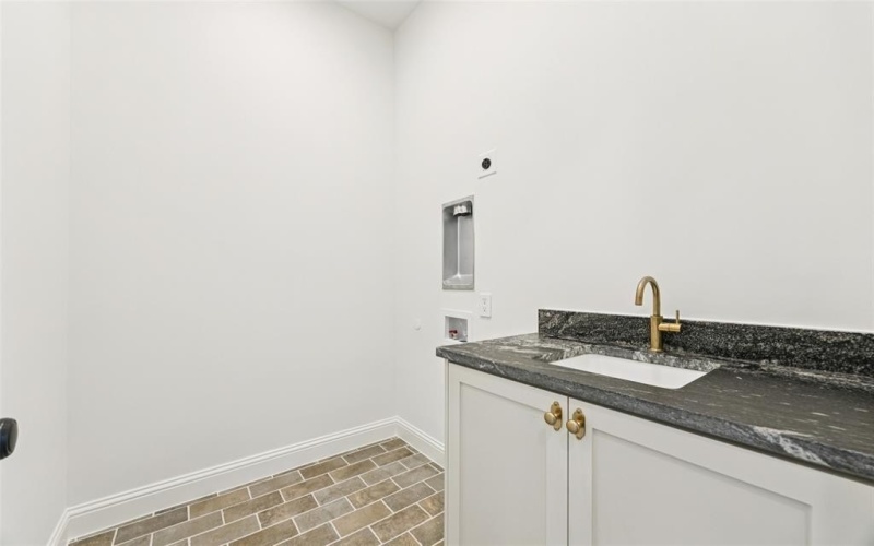 6860 Southridge Drive, Dallas, TX 75214, 5 Bedrooms Bedrooms, ,7 BathroomsBathrooms,Residential,For Sale,6860 Southridge Drive,0,21148589