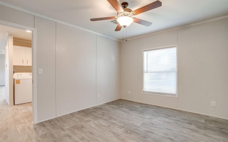 104 Red Oak Street, Alvarado, TX 76009, 1 Bedroom Bedrooms, ,1 BathroomBathrooms,Residential,For Sale,104 Red Oak Street,0,21157078