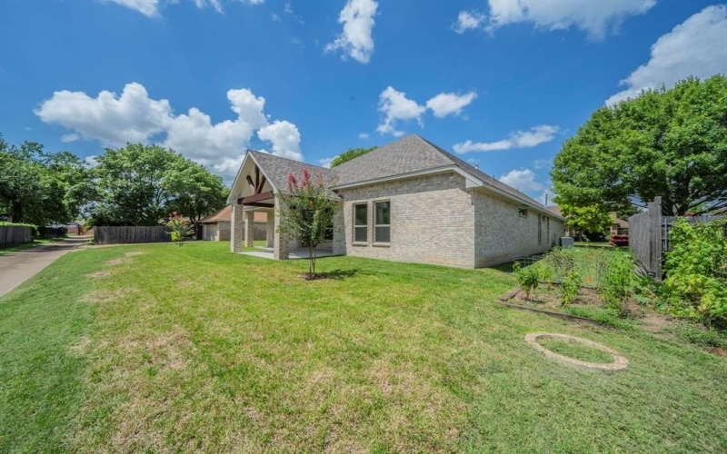 938 Fairway Drive, Duncanville, TX 75137, 4 Habitaciones Habitaciones , ,2 BañosBaños,Residential,En Venta,938 Fairway Drive,0,21157236