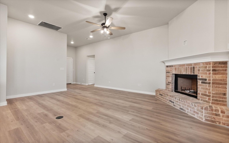 3003 140th Street, Lubbock, TX 79423, 3 Habitaciones Habitaciones , ,2 BañosBaños,Residential,En Venta,3003 140th Street,202553397