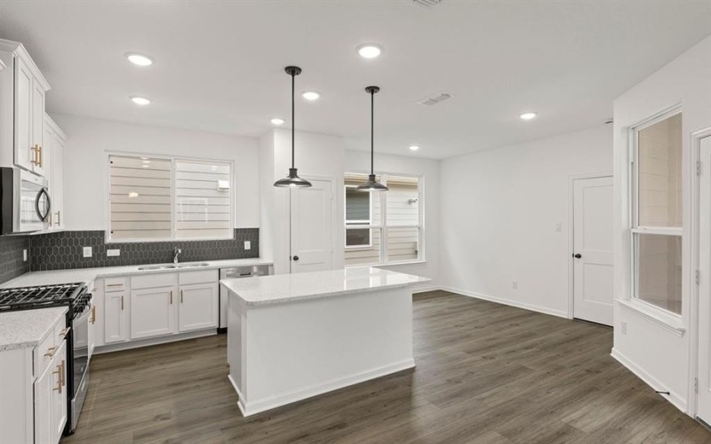 3230 Summerland Drive, Royse City, TX 75189, 4 Bedrooms Bedrooms, ,3 BathroomsBathrooms,Residential,For Sale,3230 Summerland Drive,0,21157839