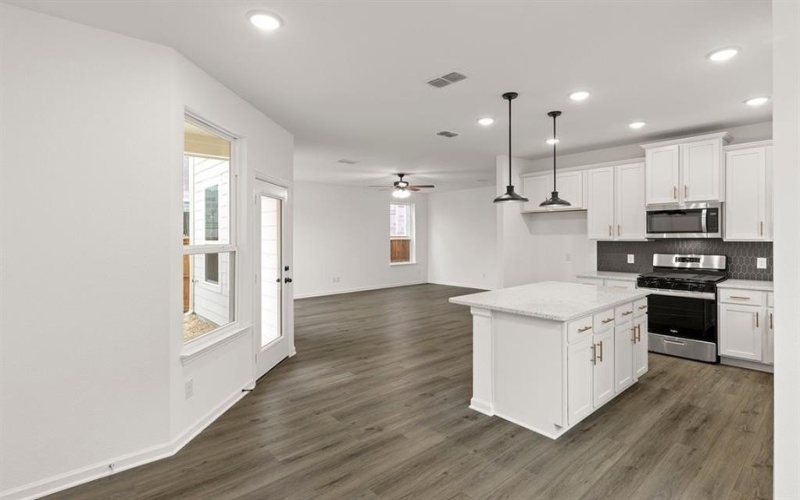 3230 Summerland Drive, Royse City, TX 75189, 4 Bedrooms Bedrooms, ,3 BathroomsBathrooms,Residential,For Sale,3230 Summerland Drive,0,21157839