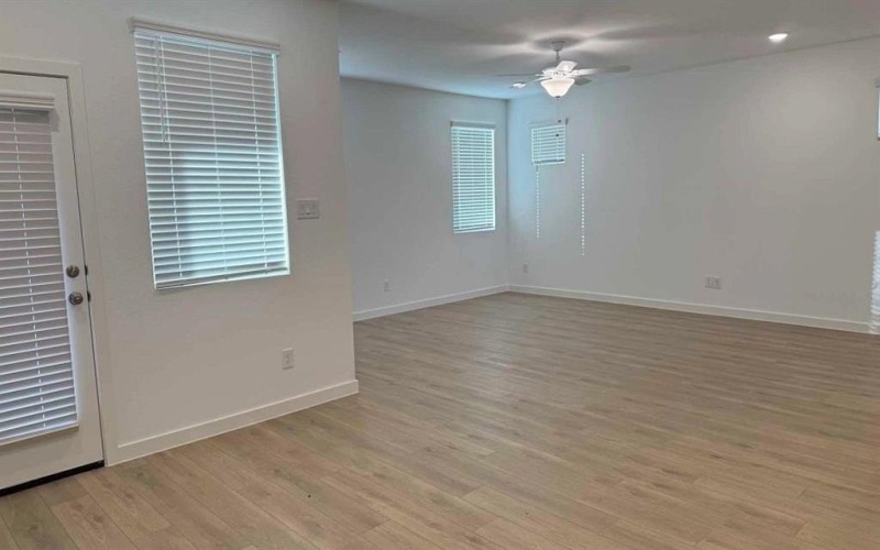 2609 Lost Maples Lane, Dallas, TX 75228, 3 Habitaciones Habitaciones , ,2 BañosBaños,Residential,En Venta,2609 Lost Maples Lane,0,21157852