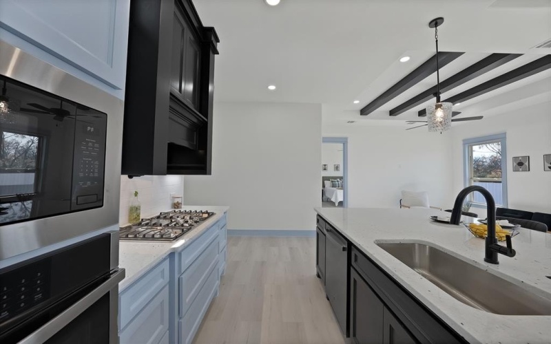 4754 Ramey Avenue, Fort Worth, TX 76105, 4 Habitaciones Habitaciones , ,2 BañosBaños,Residential,En Venta,4754 Ramey Avenue,0,21157860