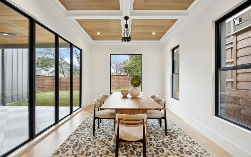 8811 Daytonia Avenue, Dallas, TX 75218, 4 Bedrooms Bedrooms, ,5 BathroomsBathrooms,Residential,For Sale,8811 Daytonia Avenue,0,21157948