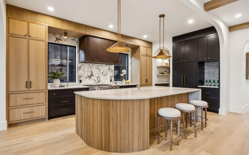 8811 Daytonia Avenue, Dallas, TX 75218, 4 Bedrooms Bedrooms, ,5 BathroomsBathrooms,Residential,For Sale,8811 Daytonia Avenue,0,21157948