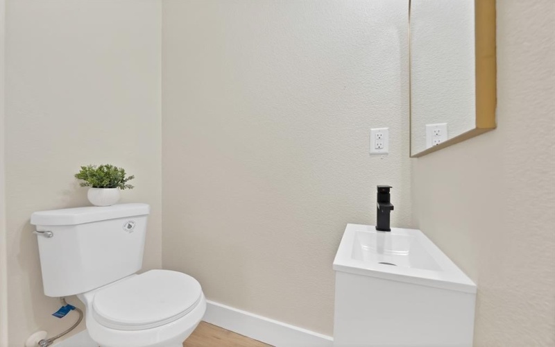 5425 Cottey Street, Fort Worth, TX 76105, 4 Bedrooms Bedrooms, ,2 BathroomsBathrooms,Residential,For Sale,5425 Cottey Street,0,21157964