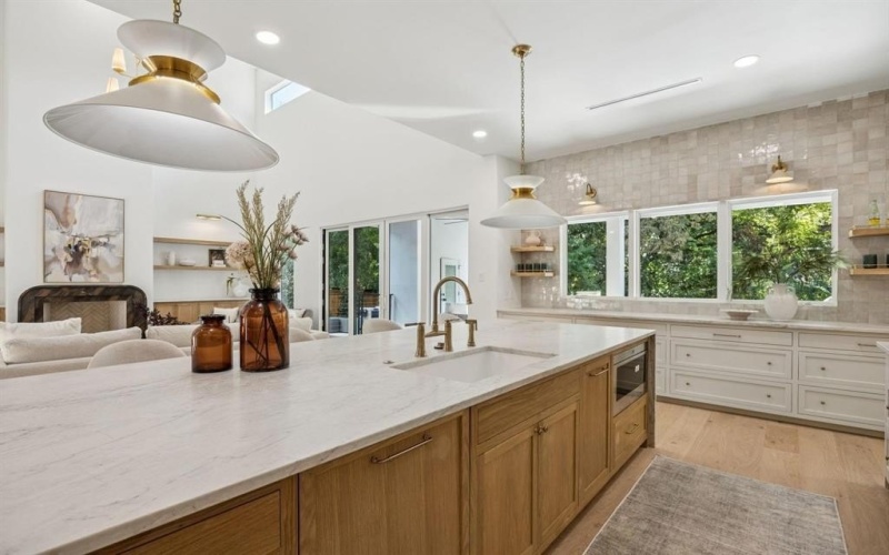 3124 Sperry Street, Dallas, TX 75214, 5 Bedrooms Bedrooms, ,6 BathroomsBathrooms,Residential,For Sale,3124 Sperry Street,0,21157997