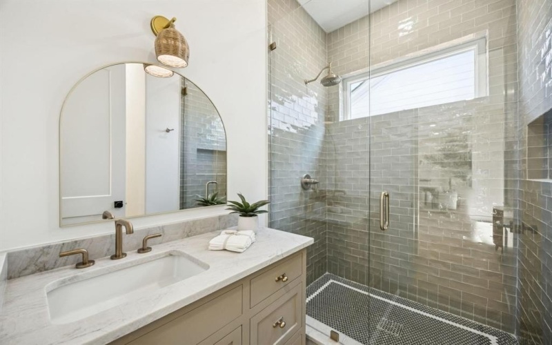 3124 Sperry Street, Dallas, TX 75214, 5 Bedrooms Bedrooms, ,6 BathroomsBathrooms,Residential,For Sale,3124 Sperry Street,0,21157997