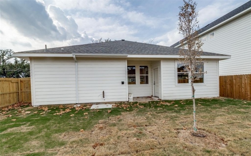 5814 Carlton Garrett Street, Dallas, TX 75215, 3 Bedrooms Bedrooms, ,2 BathroomsBathrooms,Residential,For Sale,5814 Carlton Garrett Street,0,21158353