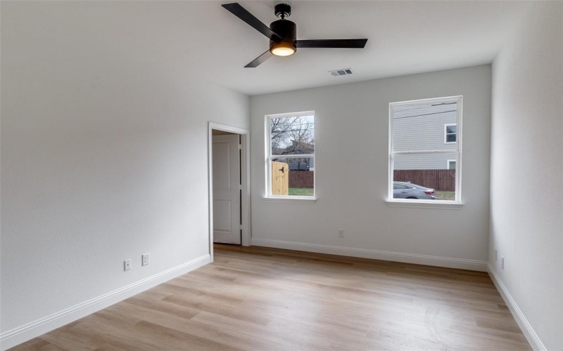 5814 Carlton Garrett Street, Dallas, TX 75215, 3 Habitaciones Habitaciones , ,2 BañosBaños,Residential,En Venta,5814 Carlton Garrett Street,0,21158353