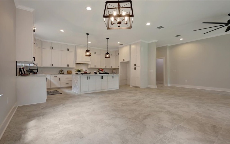 1713 Champions Drive, Lufkin, TX 75901, 3 Bedrooms Bedrooms, ,2 BathroomsBathrooms,Residential,For Sale,1713 Champions Drive,5104559
