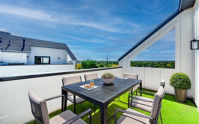 512 N Lancaster Avenue #Bldg 2, Dallas, TX 75203, 3 Habitaciones Habitaciones , ,3 BañosBaños,Residential,En Venta,512 N Lancaster Avenue,0,21158403