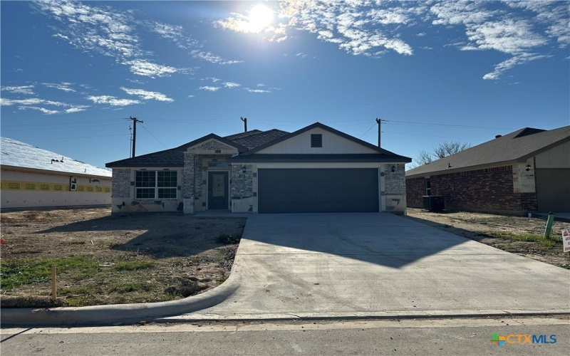 1413 Fossil Trail, Belton, TX 76513, 4 Bedrooms Bedrooms, ,2 BathroomsBathrooms,Residential,For Sale,1413 Fossil Trail,0,602370