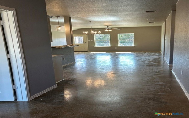 1413 Fossil Trail, Belton, TX 76513, 4 Bedrooms Bedrooms, ,2 BathroomsBathrooms,Residential,For Sale,1413 Fossil Trail,0,602370