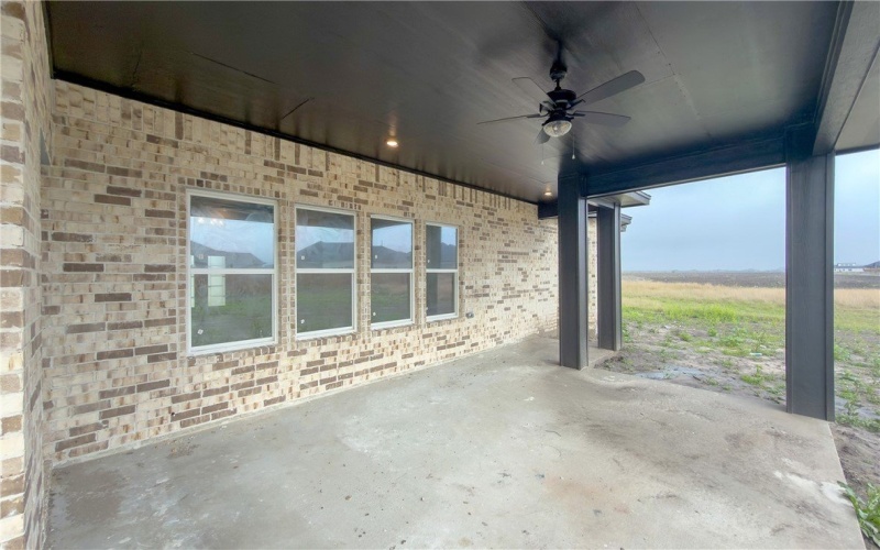 2602 Atlantic View Street, Corpus Christi, TX 78415, 4 Habitaciones Habitaciones , ,5 BañosBaños,Residential,En Venta,2602 Atlantic View Street,0,468754