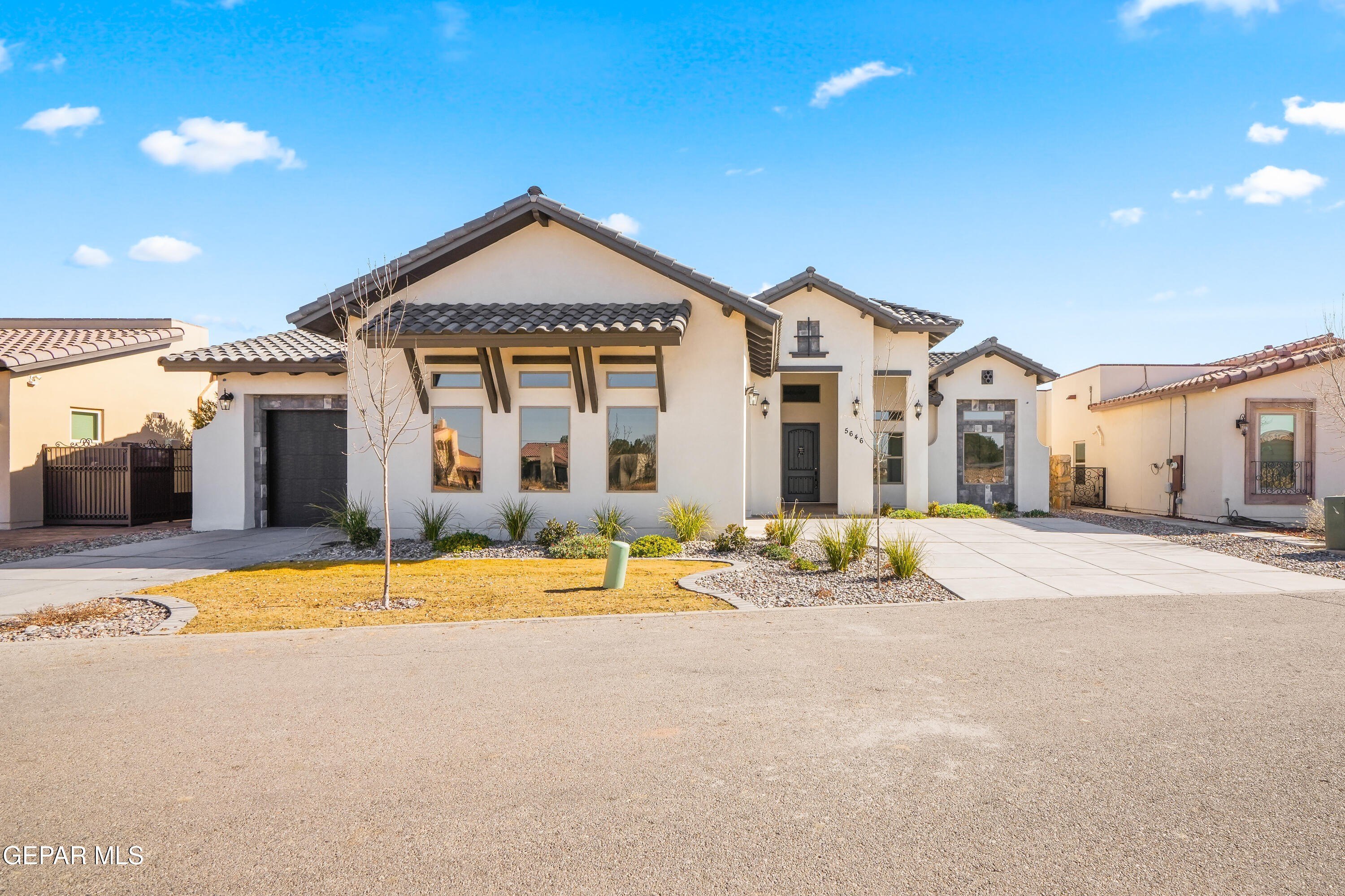 5646 RIVER RUN Street, El Paso, TX 79932, 4 Bedrooms Bedrooms, ,5 BathroomsBathrooms,Residential,For Sale,5646 RIVER RUN Street,0,936827