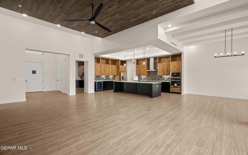 5646 RIVER RUN Street, El Paso, TX 79932, 4 Bedrooms Bedrooms, ,5 BathroomsBathrooms,Residential,For Sale,5646 RIVER RUN Street,0,936827