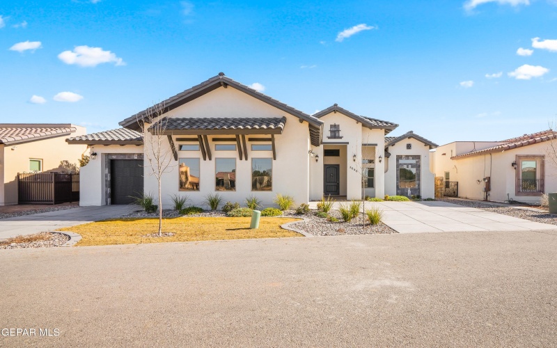 5646 RIVER RUN Street, El Paso, TX 79932, 4 Bedrooms Bedrooms, ,5 BathroomsBathrooms,Residential,For Sale,5646 RIVER RUN Street,0,936827