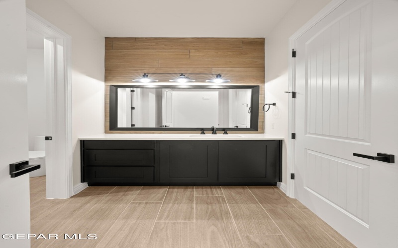 5646 RIVER RUN Street, El Paso, TX 79932, 4 Bedrooms Bedrooms, ,5 BathroomsBathrooms,Residential,For Sale,5646 RIVER RUN Street,0,936827