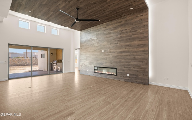 5646 RIVER RUN Street, El Paso, TX 79932, 4 Bedrooms Bedrooms, ,5 BathroomsBathrooms,Residential,For Sale,5646 RIVER RUN Street,0,936827