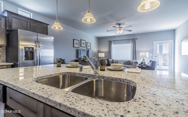 309 Emerald Earth Lane, El Paso, TX 79928, 4 Bedrooms Bedrooms, ,3 BathroomsBathrooms,Residential,For Sale,309 Emerald Earth Lane,0,936845