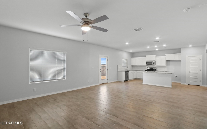 14044 Paseo Alegre Drive, El Paso, TX 79928, 4 Bedrooms Bedrooms, ,2 BathroomsBathrooms,Residential,For Sale,14044 Paseo Alegre Drive,0,936855