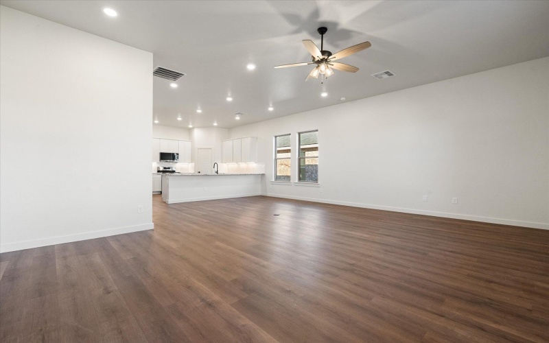 13833 Gary Avenue, Lubbock, TX 79423, 3 Bedrooms Bedrooms, ,2 BathroomsBathrooms,Residential,For Sale,13833 Gary Avenue,0,202600944