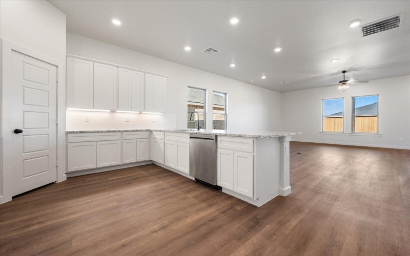 13833 Gary Avenue, Lubbock, TX 79423, 3 Bedrooms Bedrooms, ,2 BathroomsBathrooms,Residential,For Sale,13833 Gary Avenue,0,202600944