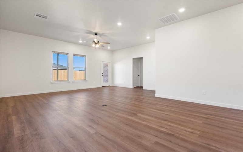 13833 Gary Avenue, Lubbock, TX 79423, 3 Bedrooms Bedrooms, ,2 BathroomsBathrooms,Residential,For Sale,13833 Gary Avenue,0,202600944