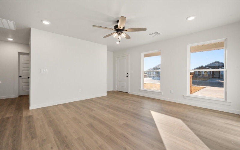 6311 Volney Avenue, Lubbock, TX 79407, 3 Bedrooms Bedrooms, ,2 BathroomsBathrooms,Residential,For Sale,6311 Volney Avenue,0,202600946