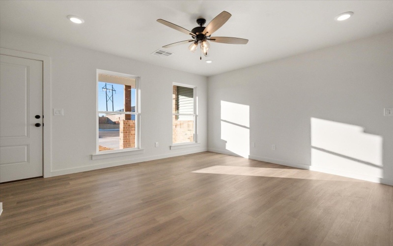 6311 Volney Avenue, Lubbock, TX 79407, 3 Bedrooms Bedrooms, ,2 BathroomsBathrooms,Residential,For Sale,6311 Volney Avenue,0,202600946