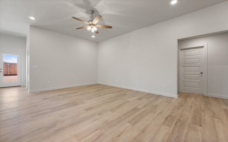 6306 Virginia Avenue, Lubbock, TX 79407, 3 Habitaciones Habitaciones , ,2 BañosBaños,Residential,En Venta,6306 Virginia Avenue,0,202600947