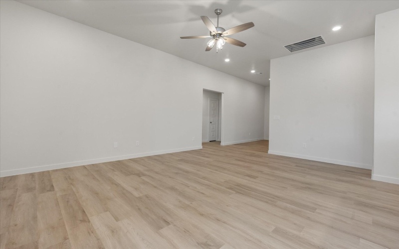 6306 Virginia Avenue, Lubbock, TX 79407, 3 Habitaciones Habitaciones , ,2 BañosBaños,Residential,En Venta,6306 Virginia Avenue,0,202600947