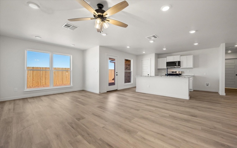 2204 Corpus Avenue, Wolfforth, TX 79382, 3 Habitaciones Habitaciones , ,2 BañosBaños,Residential,En Venta,2204 Corpus Avenue,0,202600949