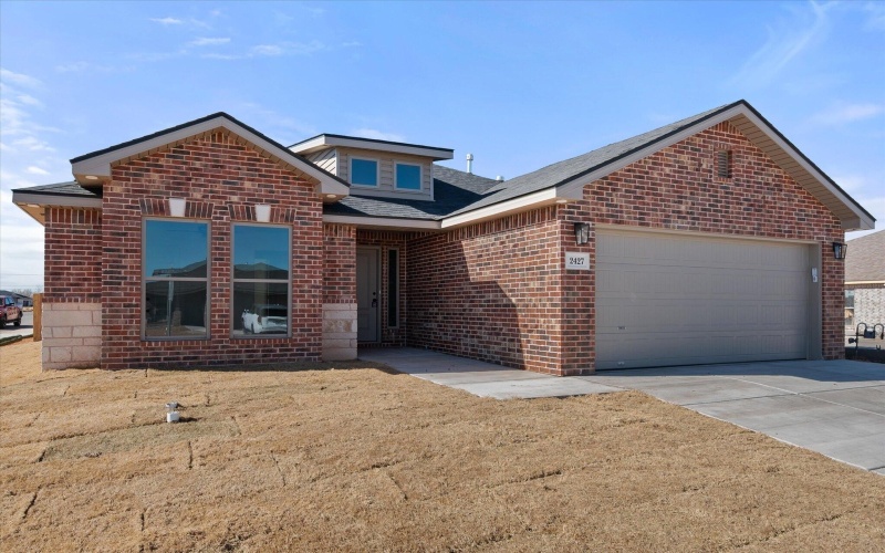 2427 Aberdeen Avenue, Wolfforth, TX 79382, 3 Habitaciones Habitaciones , ,2 BañosBaños,Residential,En Venta,2427 Aberdeen Avenue,0,202600950