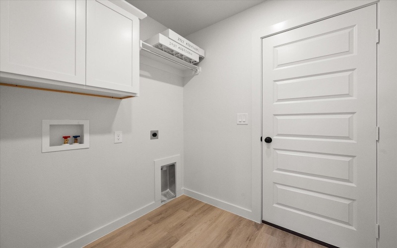 2427 Aberdeen Avenue, Wolfforth, TX 79382, 3 Habitaciones Habitaciones , ,2 BañosBaños,Residential,En Venta,2427 Aberdeen Avenue,0,202600950