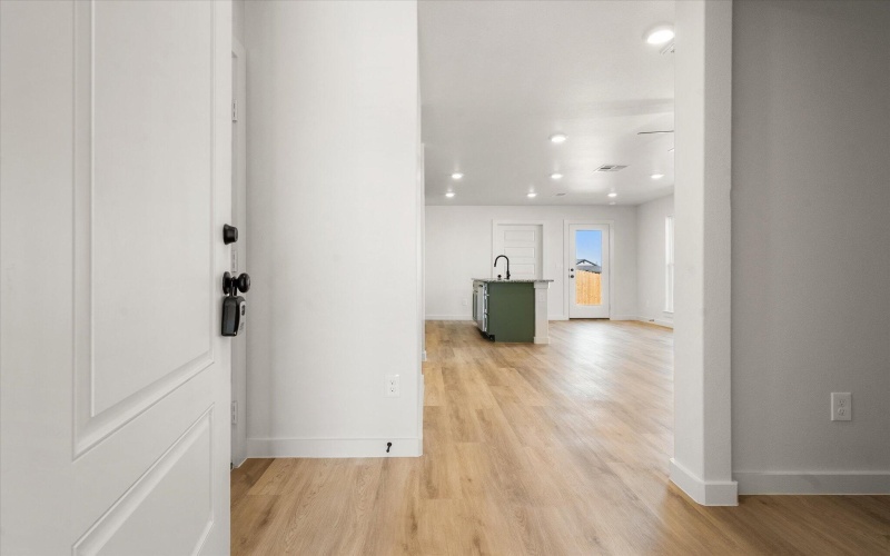 518 E 23rd Street, Wolfforth, TX 79382, 3 Habitaciones Habitaciones , ,2 BañosBaños,Residential,En Venta,518 E 23rd Street,0,202600956