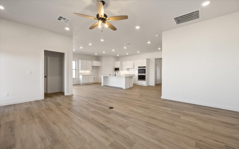 5306 Remington Avenue, Lubbock, TX 79407, 4 Bedrooms Bedrooms, ,3 BathroomsBathrooms,Residential,For Sale,5306 Remington Avenue,0,202600961