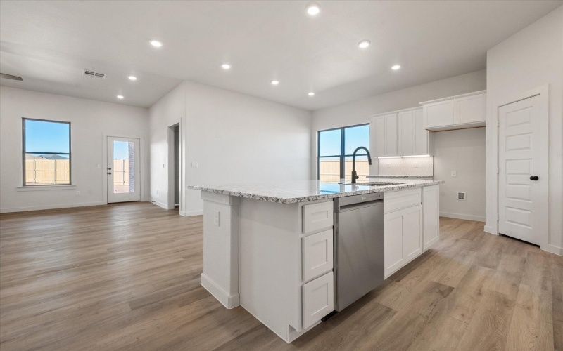 5306 Remington Avenue, Lubbock, TX 79407, 4 Bedrooms Bedrooms, ,3 BathroomsBathrooms,Residential,For Sale,5306 Remington Avenue,0,202600961