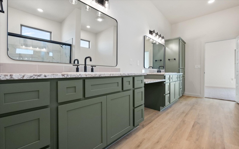 7013 16th Street, Lubbock, TX 79416, 4 Bedrooms Bedrooms, ,3 BathroomsBathrooms,Residential,For Sale,7013 16th Street,0,202600963