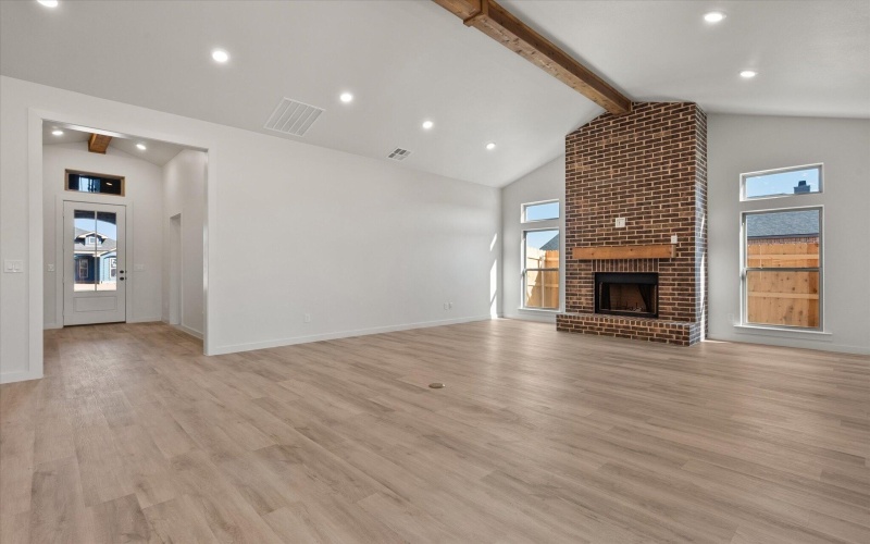 7013 16th Street, Lubbock, TX 79416, 4 Bedrooms Bedrooms, ,3 BathroomsBathrooms,Residential,For Sale,7013 16th Street,0,202600963