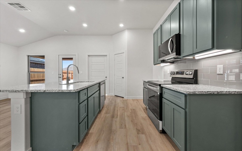 5642 Rice Street, Lubbock, TX 79416, 4 Habitaciones Habitaciones , ,2 BañosBaños,Residential,En Venta,5642 Rice Street,0,202600965