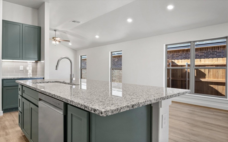 5642 Rice Street, Lubbock, TX 79416, 4 Habitaciones Habitaciones , ,2 BañosBaños,Residential,En Venta,5642 Rice Street,0,202600965